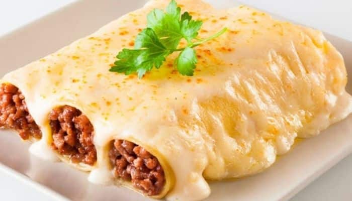 Como Fazer Panqueca de Carne Moída com Molho Branco