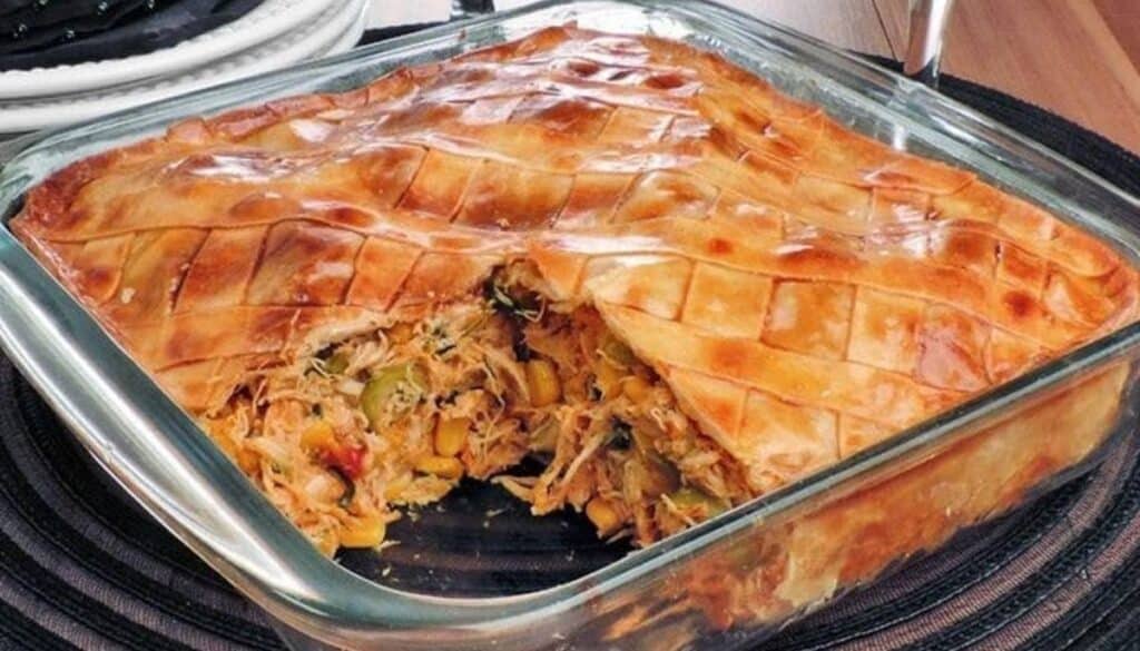 Fácil Receita de Torta de Frango e Massa de Pastel