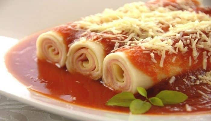 Como Fazer Canelone de Presunto e Queijo com Massa de Pastel