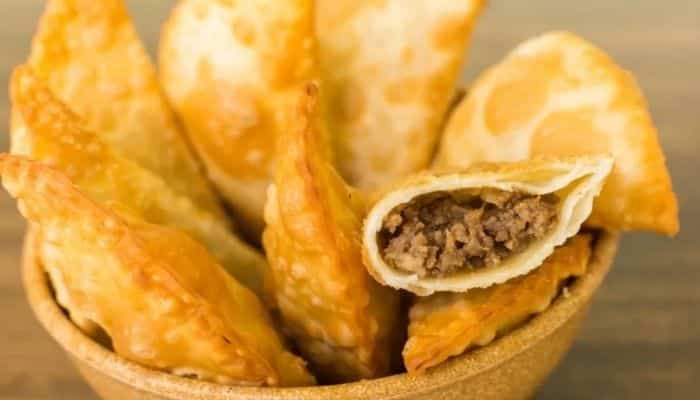 Fácil Receita de Pastel Usando Apenas 3 Ingredientes Fica Uma Delícia
