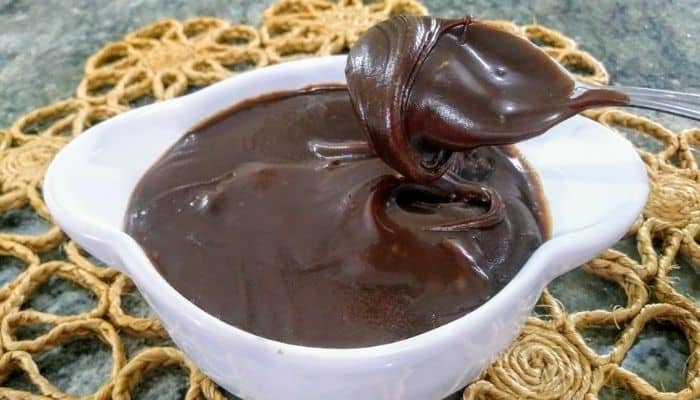 Brigadeiro de Panela Mais Fácil e Delicioso Que Você Já Viu