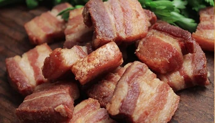 Panceta Frita Deliciosa e Suculenta