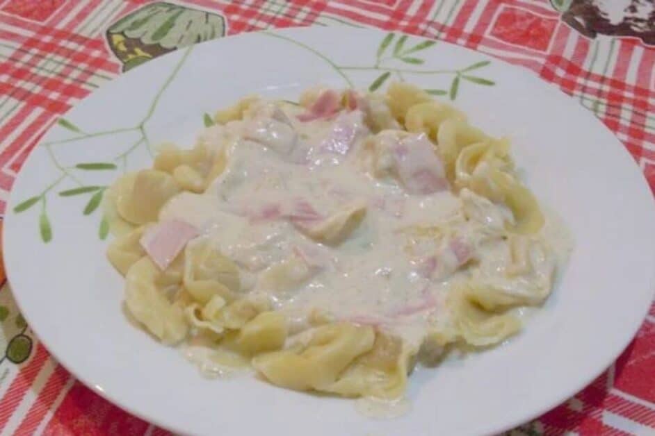 Como Fazer Molho Branco para Macarrão
