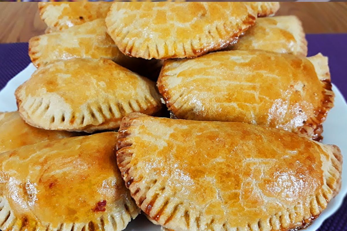 Pastel Assado com Massa de Guaraná
