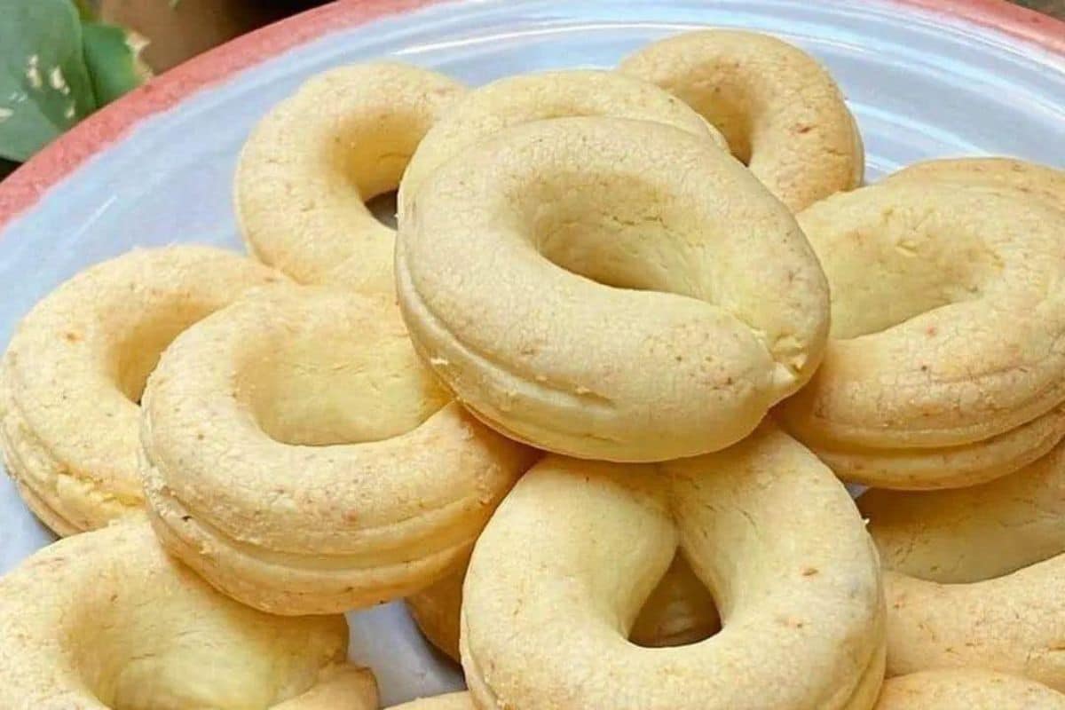 Biscoito de Queijo Rápido e Delicioso