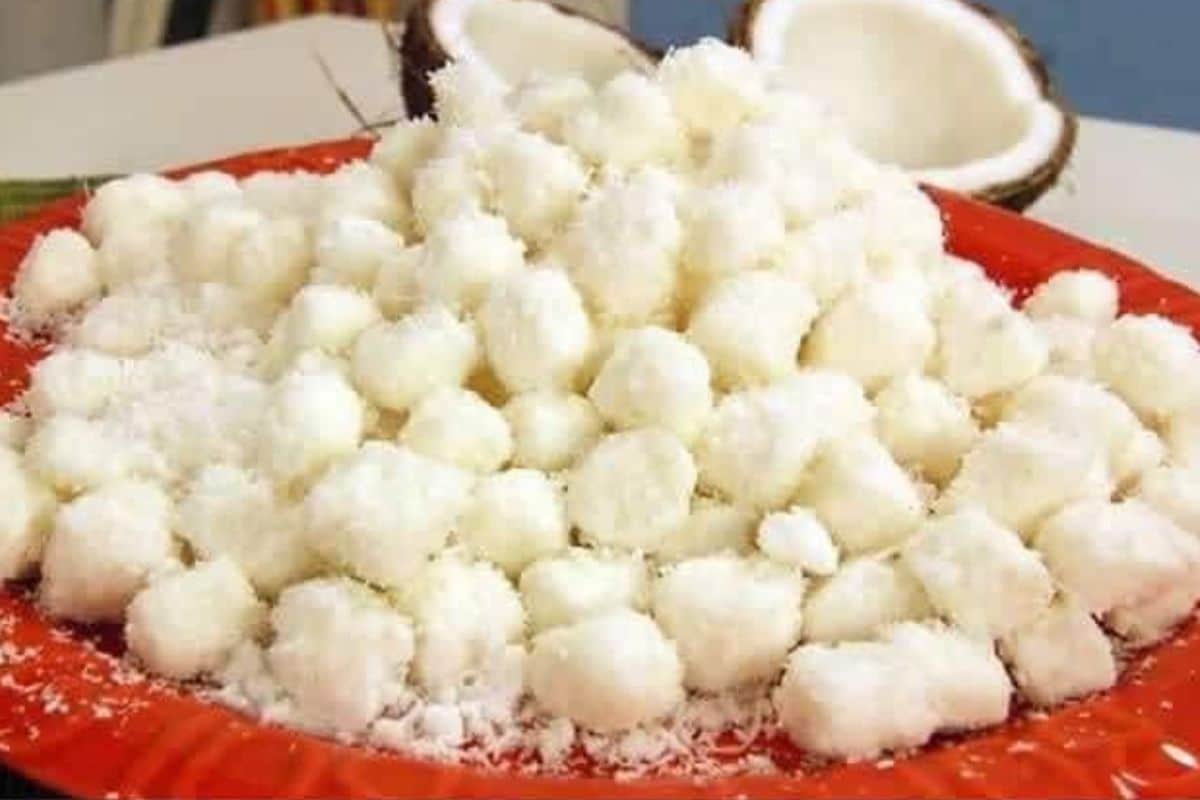 Bala de Coco Caseira Deliciosa