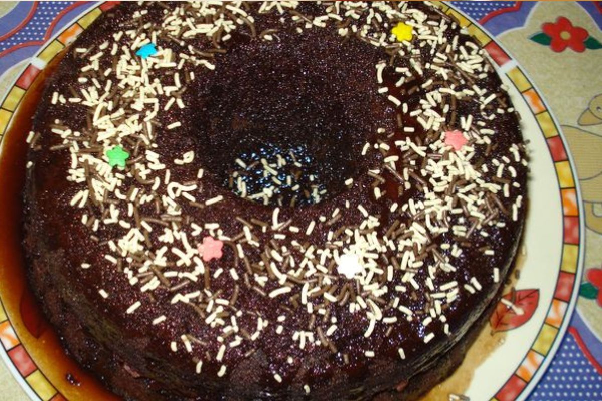 Bolo de Micro-Ondas de Chocolate