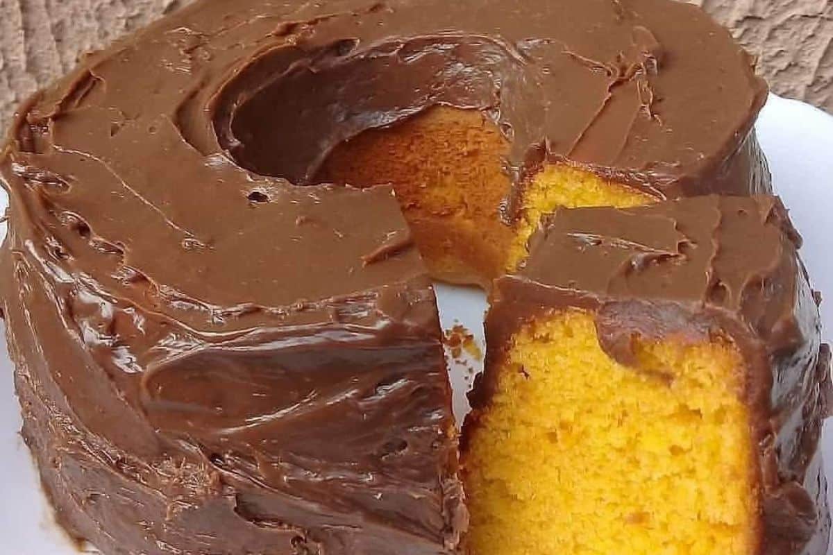 Bolo de Cenoura com Brigadeiro