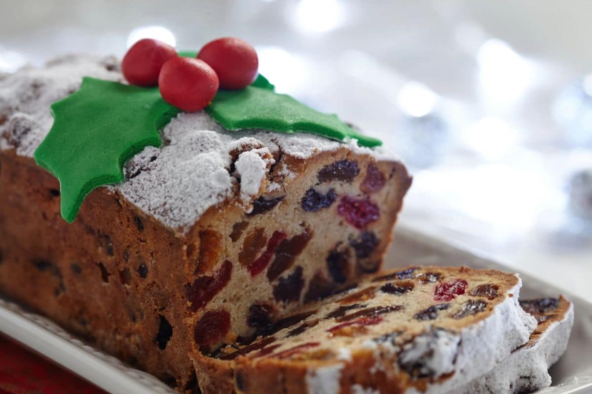 Bolo de Frutas Natalinas Maravilhoso