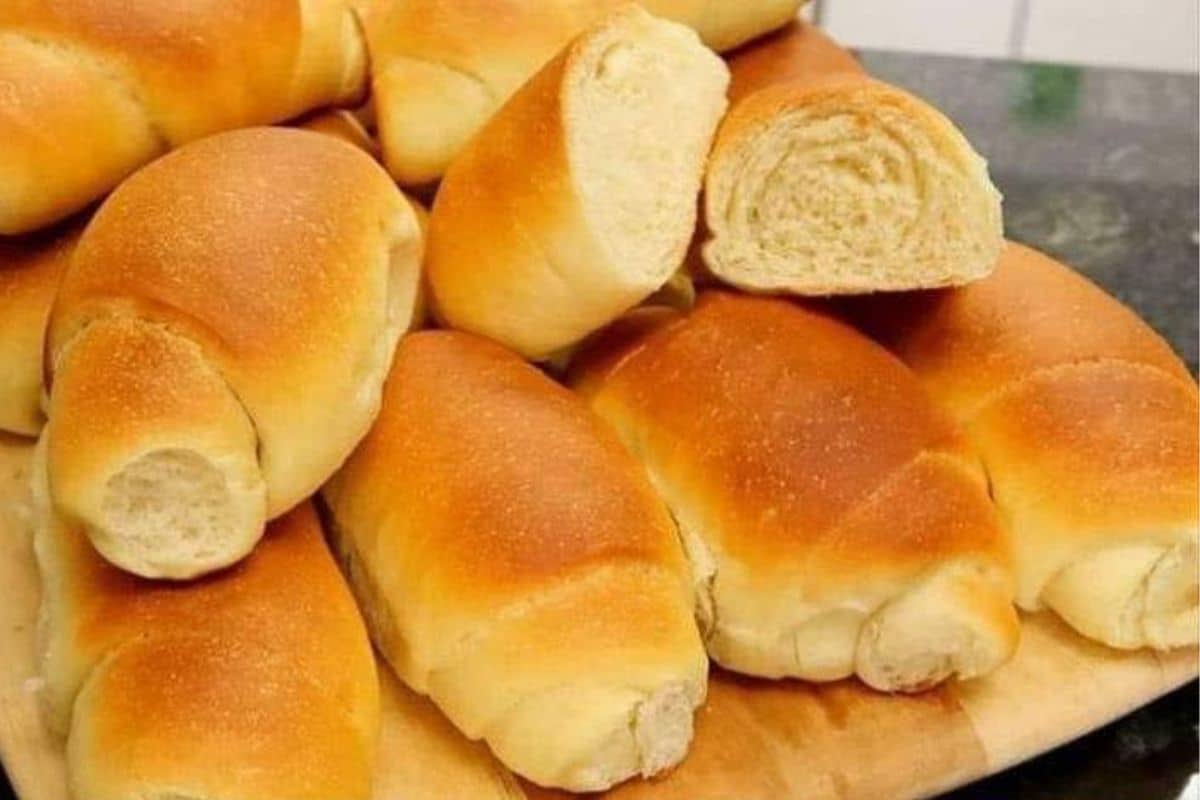 Pãozinho Caseiro Simples e Delicioso