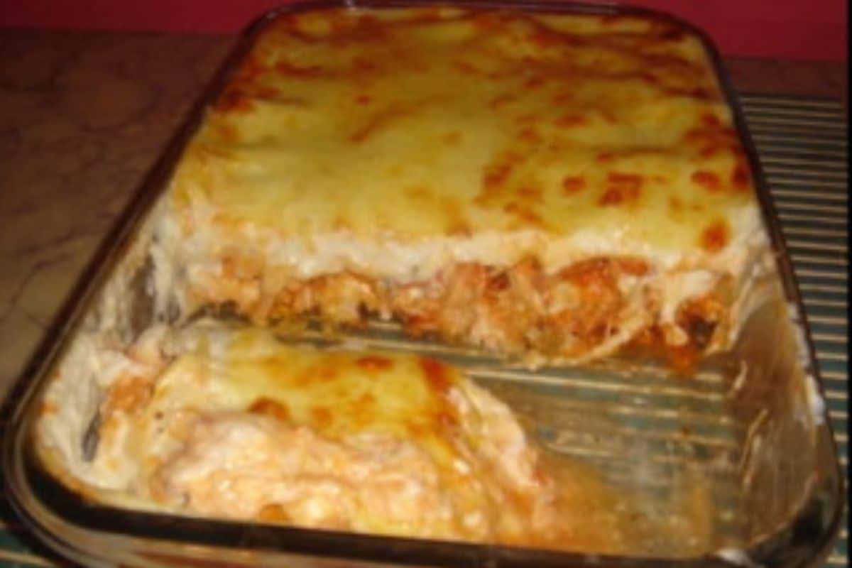 Lasanha de Frango Com Dois Molhos: Você Vai Amar