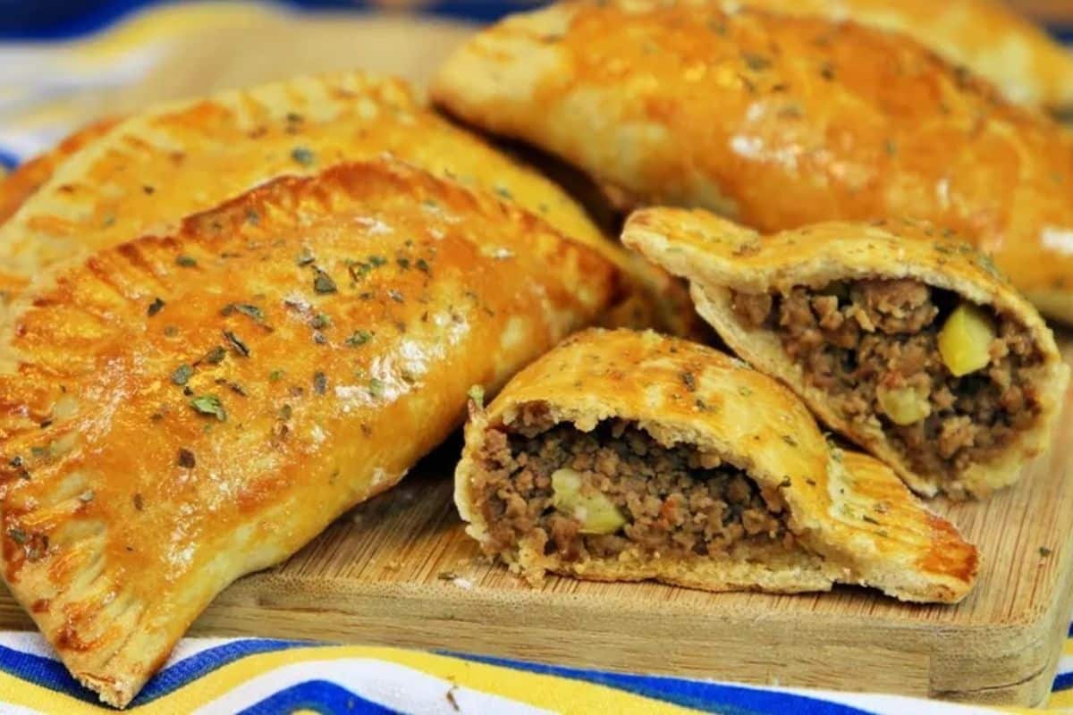 Pastel Assado Simples e Delicioso
