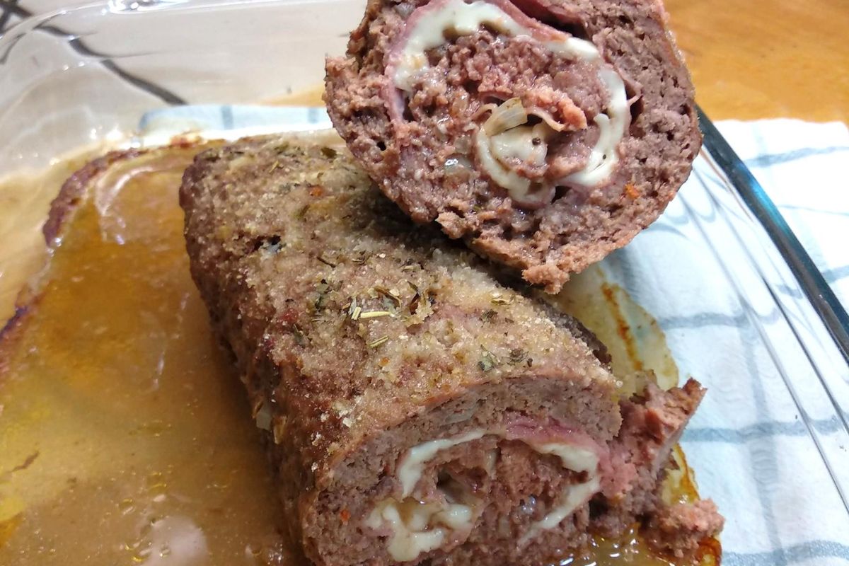 Rocambole de Carne Moída: Fácil e Saboroso