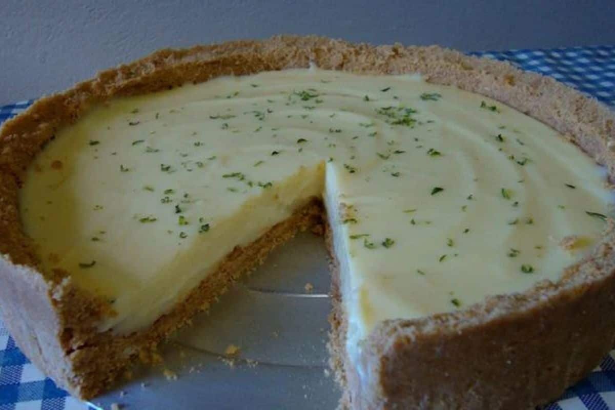 Torta de Limão de Liquidificador: A Receita Mais Gostosa de sobremesa