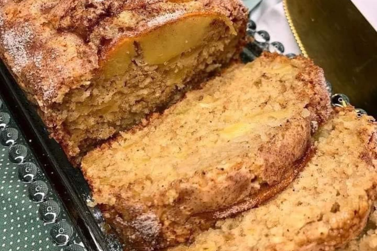 Bolo de Maçã Simples e Irresistível