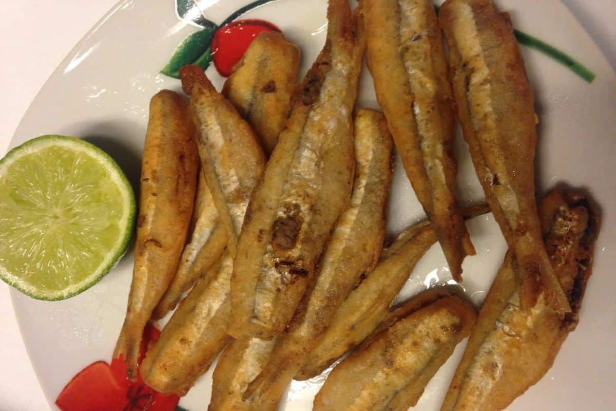 Manjubinha Frita