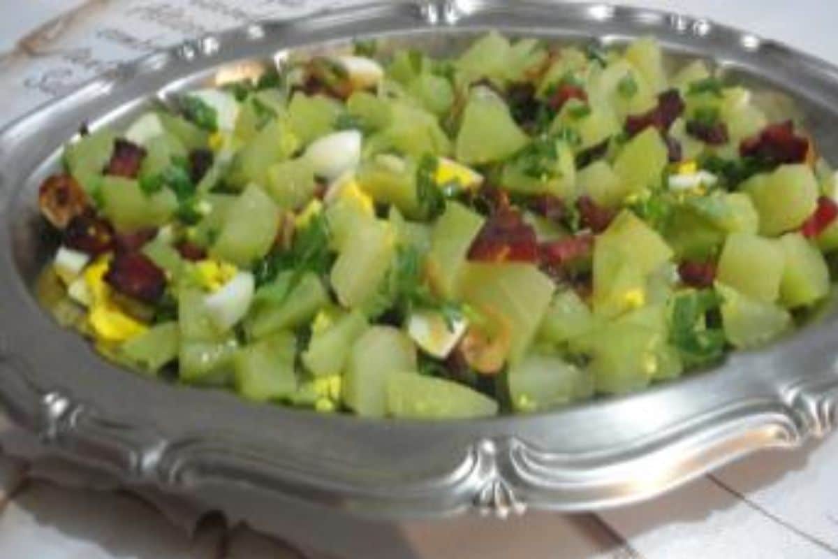 Salada de Chuchu com bacon