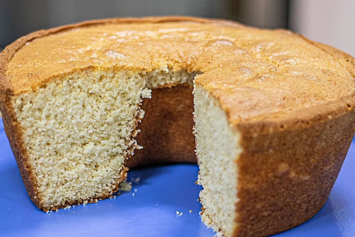 Bolo de Manteiga Simples: Receitinha Perfeita