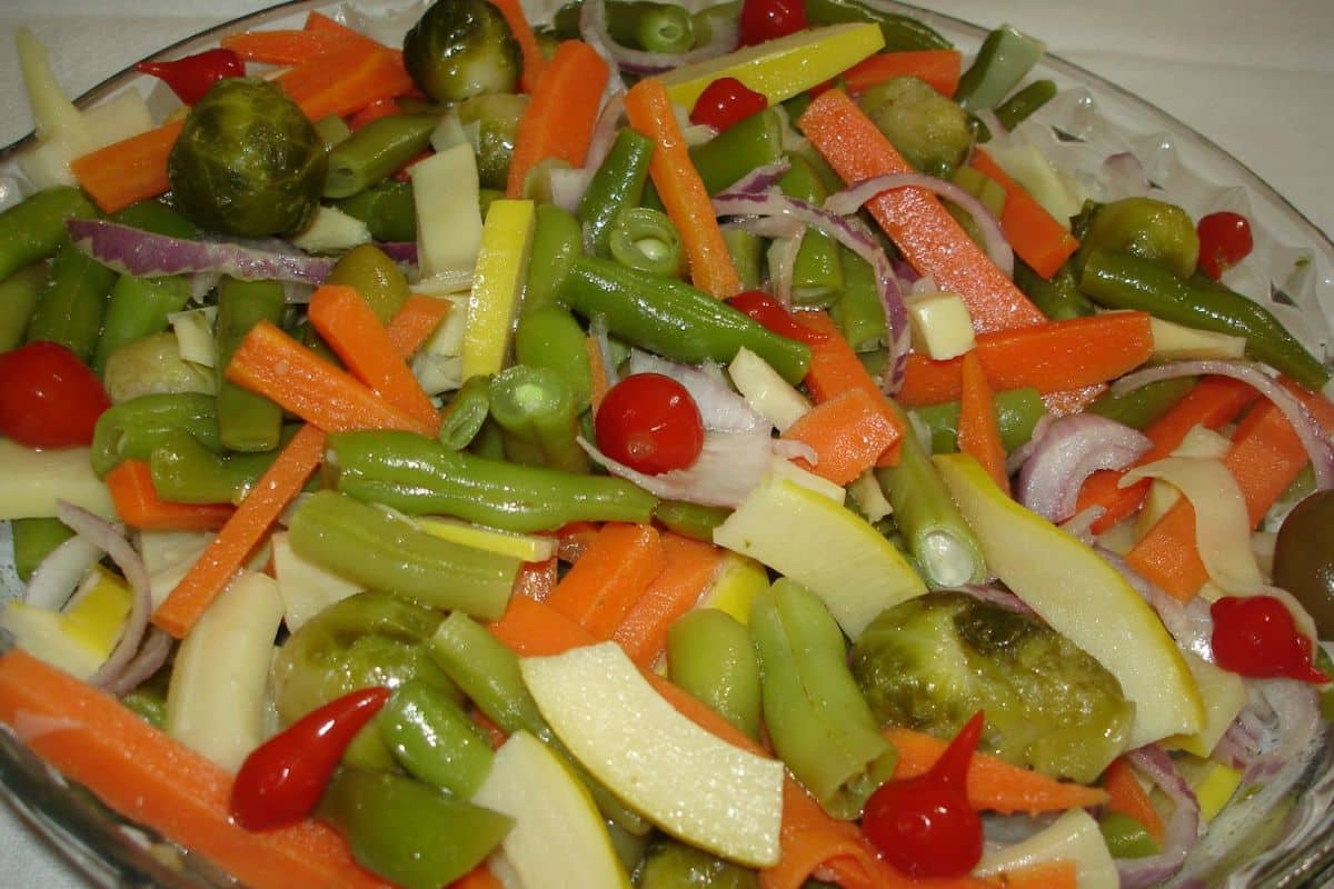 Salada de Legumes Cozidos: Saiba Como Preparar