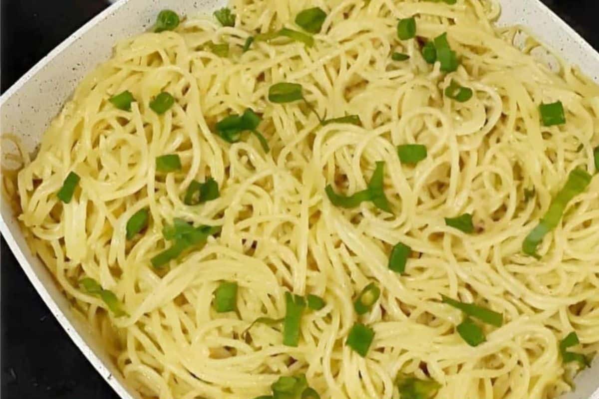 Espaguete ao Alho e Óleo: Simplicidade e Sabor em Cada Garfada