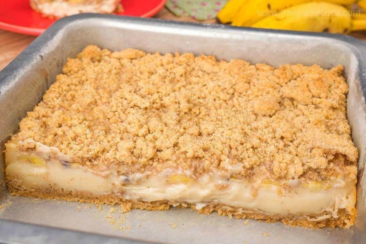 Cuca de Banana na Assadeira: Uma Receita Afetiva que Aquece Corações e Paladares