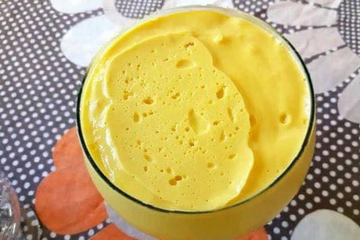 Desfrute da Doçura Tropical: Mousse de Manga com a Fruta