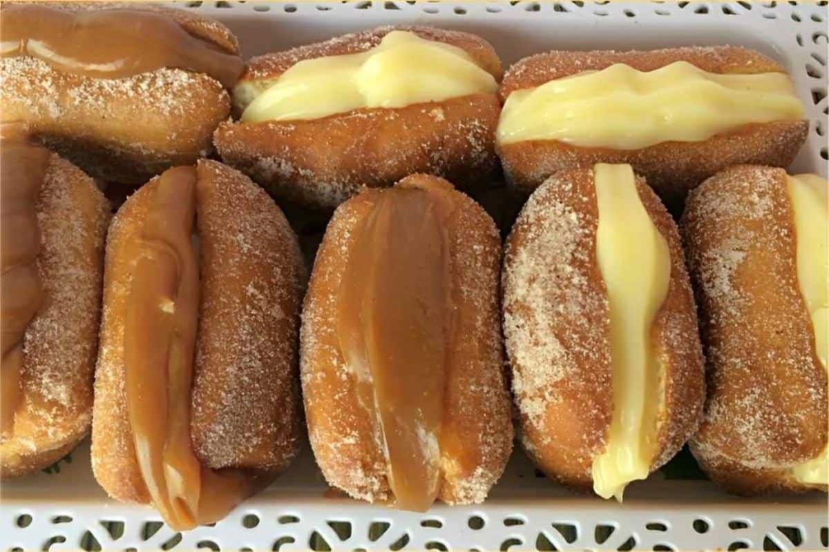 Desperte Seus Sentidos com o Sonho de Bisnaguinha Recheado: Uma Receita Divina para Encantar Paladares