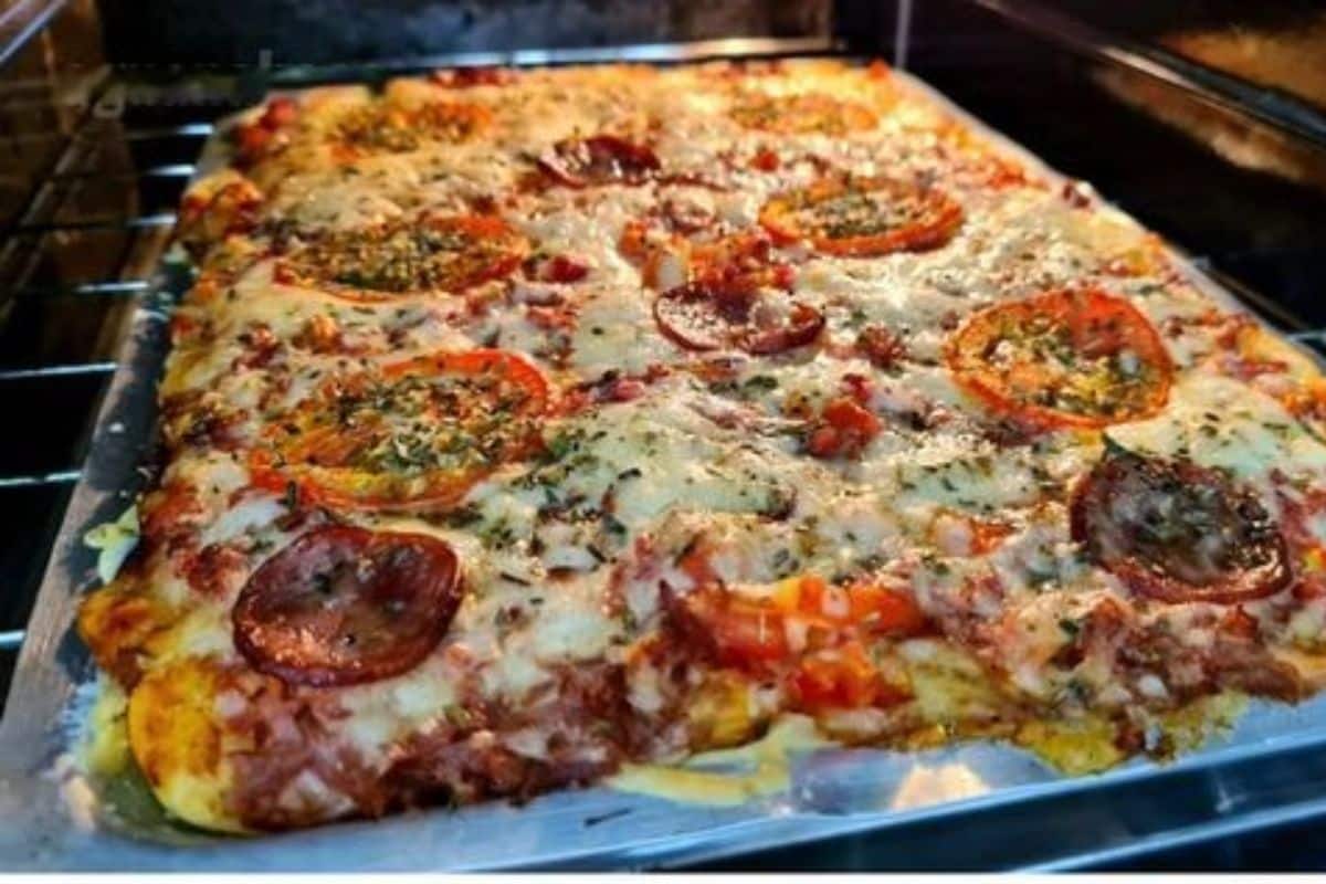 Pizza caseira de liquidificador simples