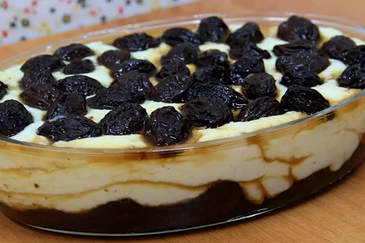 Sobremesa Cremosa de Coco: Delicie-se com uma Opção Irresistível para Ceia de Natal e Ano Novo