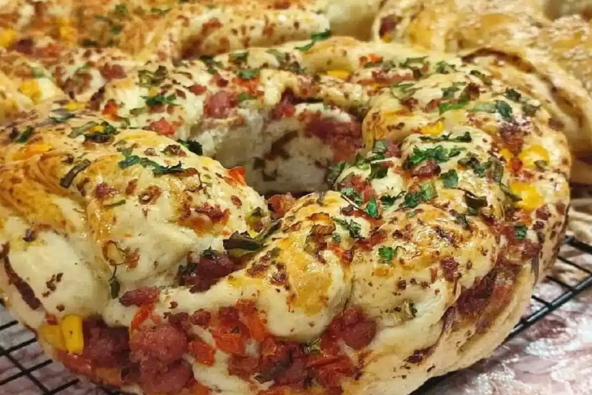 Pão de linguiça saboroso igual o de padaria ou até melhor