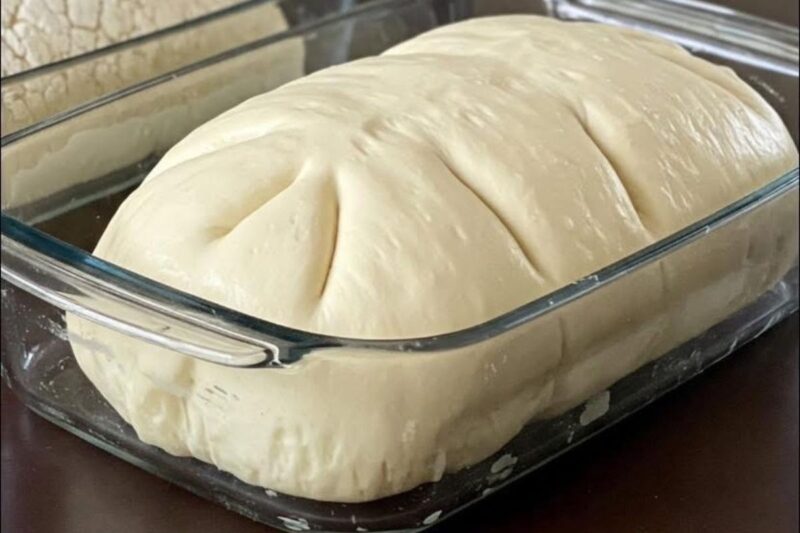 Quando Faço Essa Massa de Pão Caseiro Simples e Rápido, Não Sobra Nadinha!